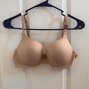 NWT BODY by Victoria perfect shape push up bra